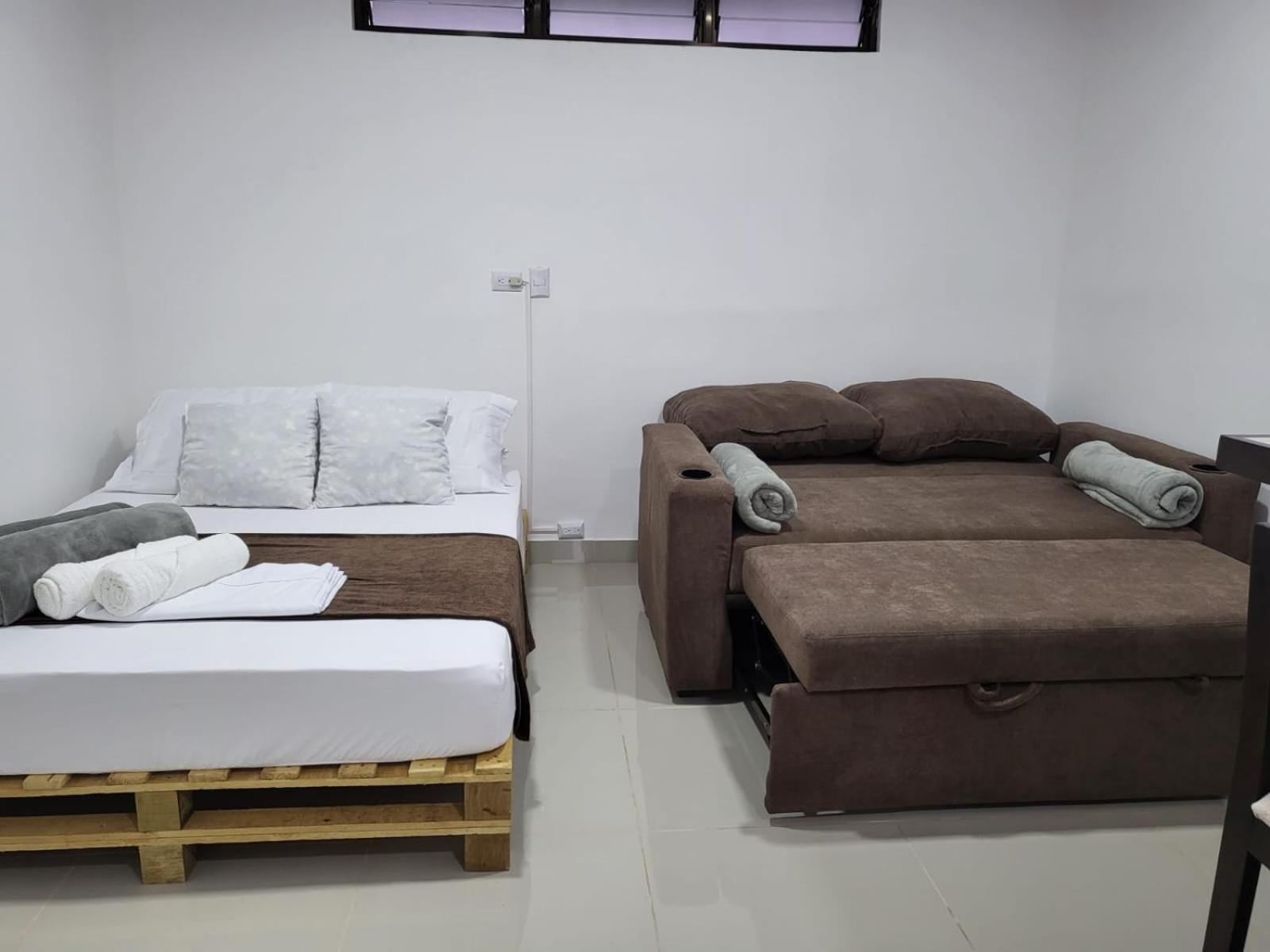 Bnb Ecostay Сан Хосе Екстериор снимка