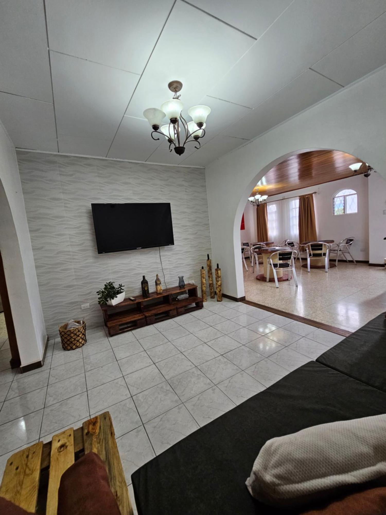 Bnb Ecostay Сан Хосе Екстериор снимка